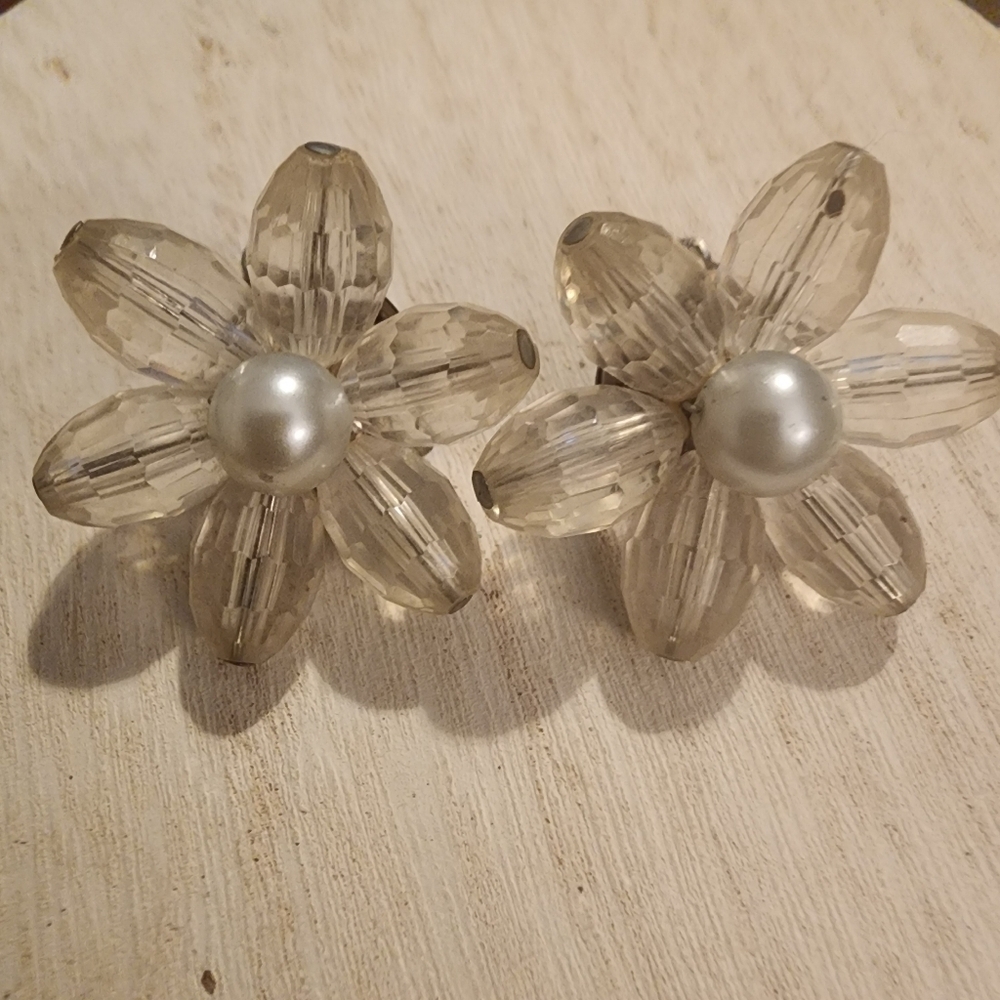 Vintage Clip On Earrings, West Germany
